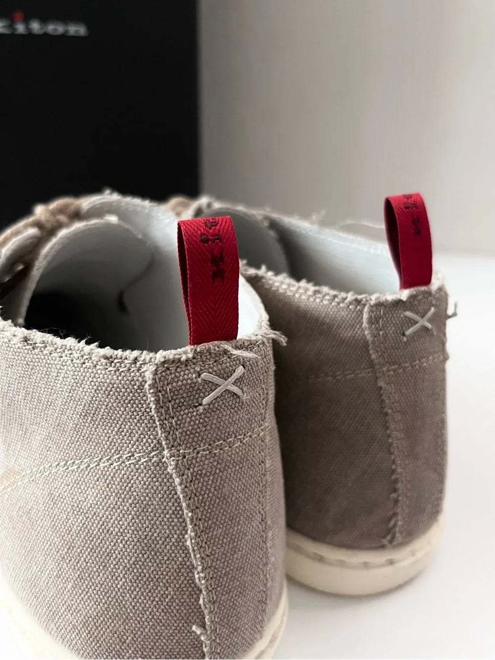 Kiton linen lace up chukka sneakers